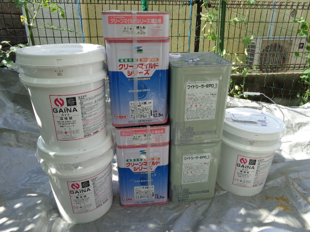 屋根塗装で人気の塗料